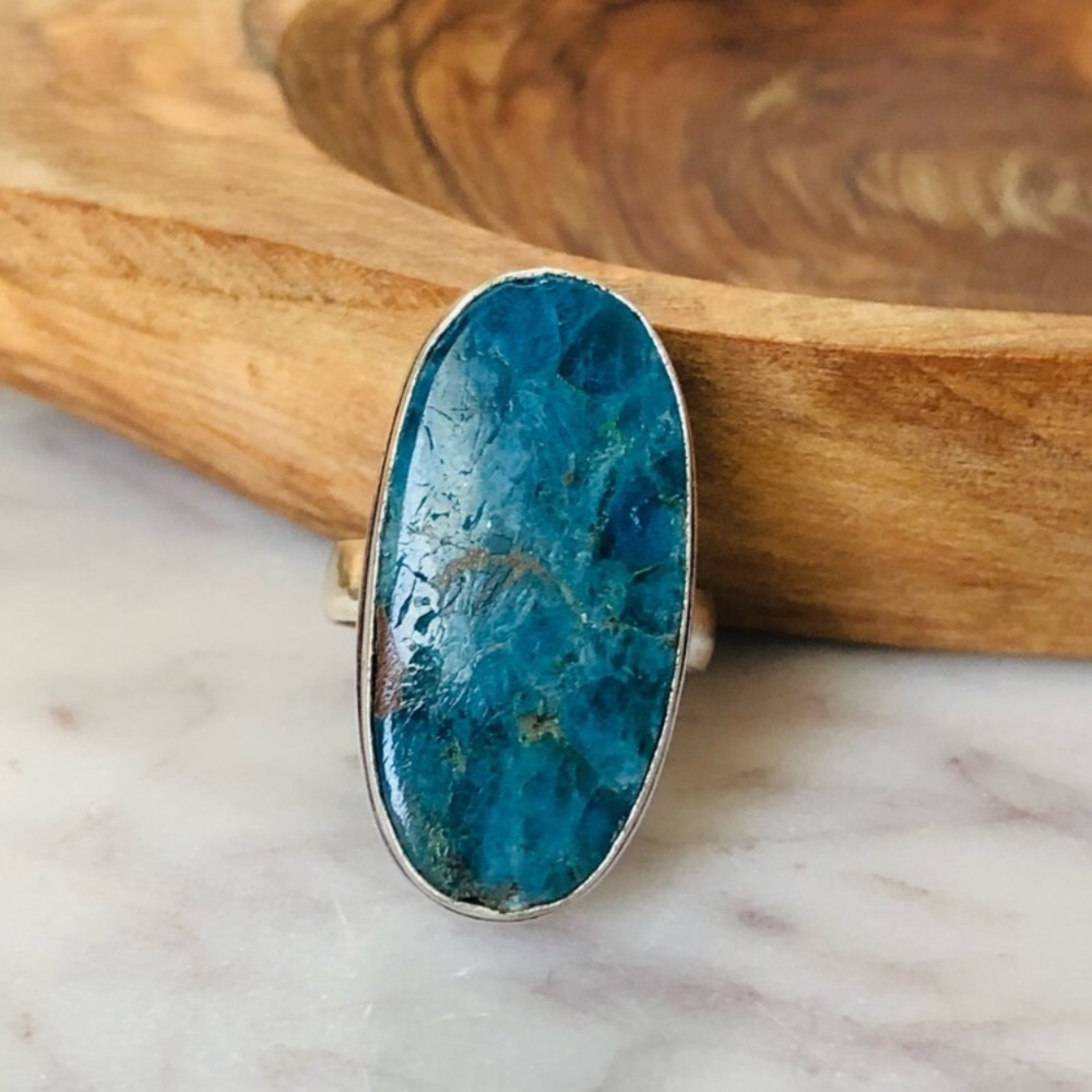 Apatite Silver Ring - Picture 2 of 10